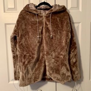 Faux fur half zip pullover (med)